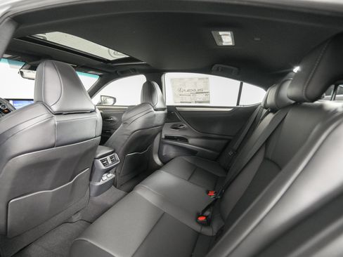 New 2025 Lexus ES 350 F Sport image 11