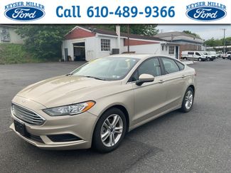 Used 2018 Ford Fusion SE w/ Fusion SE Technology Package image 1