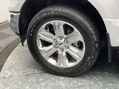 Used 2018 Ford F150 XLT w/ Equipment Group 302A Luxury AWD/4WD image 35