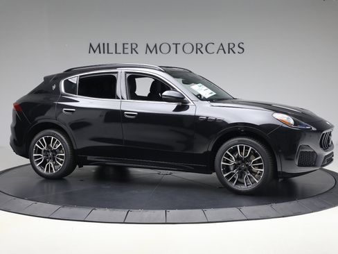 New 2025 Maserati Grecale GT image 9