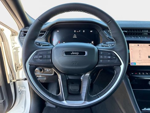 New 2026 Jeep Grand Cherokee Limited image 27