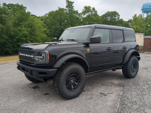 New 2026 Ford Bronco Badlands AWD/4WD image 6