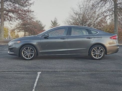 Used 2019 Ford Fusion SEL image 6