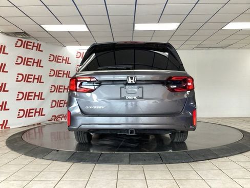 New 2026 Honda Odyssey EX-L image 6