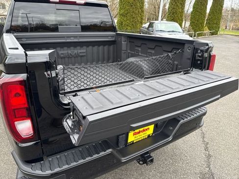 Used 2023 GMC Sierra 1500 Elevation w/ Elevation Premium Package image 10