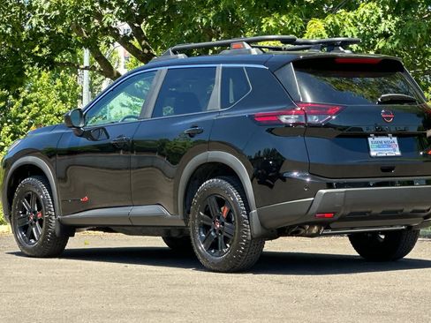 New 2026 Nissan Rogue SV AWD/4WD image 6