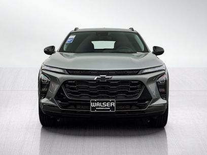 New 2026 Chevrolet Trax ACTIV w/ Sunroof Package