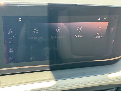 Used 2025 Buick Encore GX Sport Touring image 21