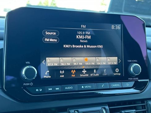 New 2025 Nissan Pathfinder S image 23