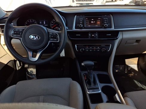 Used 2016 Kia Optima LX image 18