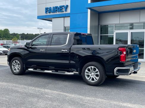 Used 2024 Chevrolet Silverado 1500 LTZ w/ LTZ Premium Package AWD/4WD image 3