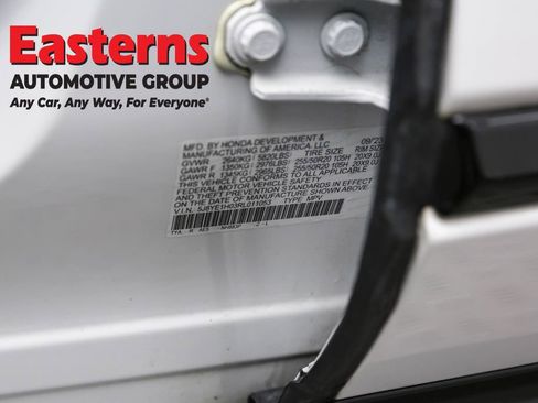 Used 2024 Acura MDX A-Spec image 38