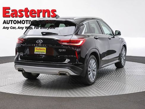 Used 2023 INFINITI QX50 Luxe AWD/4WD image 5