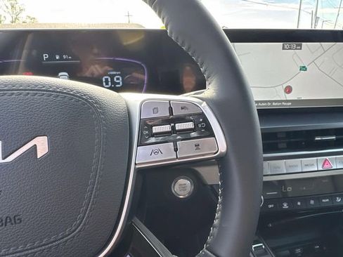 New 2025 Kia Telluride S FWD image 27
