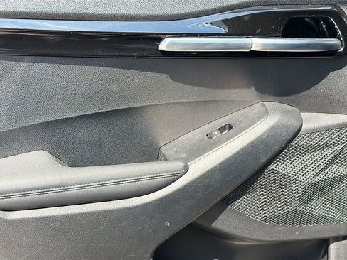 Used 2025 Kia Seltos S FWD image 27