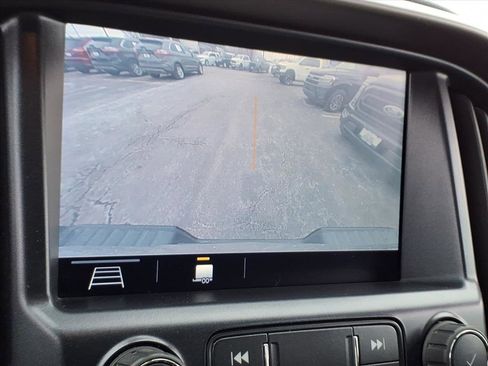 Used 2019 Chevrolet Colorado Z71 image 14