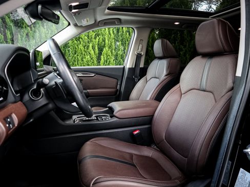Used 2024 Honda Pilot Elite image 7