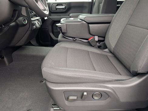 New 2026 Chevrolet Silverado 2500 Custom w/ Custom Value Package image 7