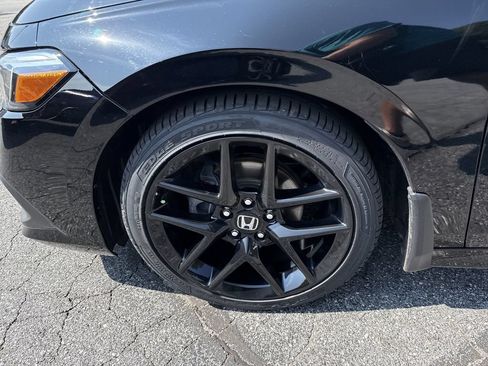 Used 2022 Honda Civic Sport image 11