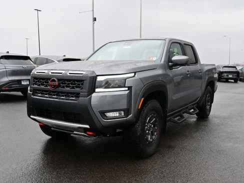 New 2026 Nissan Frontier PRO-4X w/ Pro-4x Convenience Package image 4