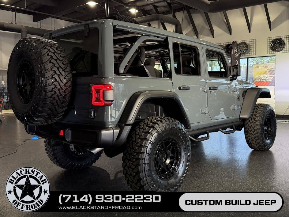 Used 2025 Jeep Wrangler Unlimited Rubicon 4xe w/ Convenience Group AWD/4WD image 37