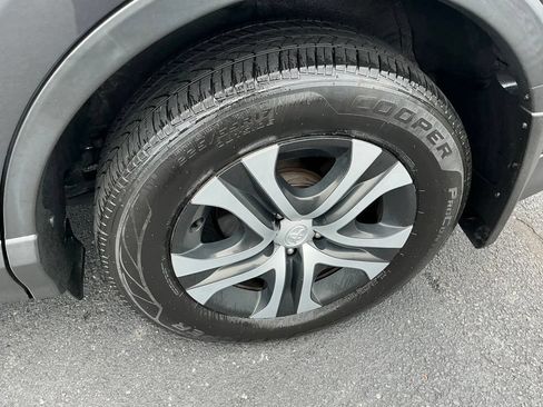 Used 2018 Toyota RAV4 LE w/ All Weather Liner Package AWD/4WD image 15