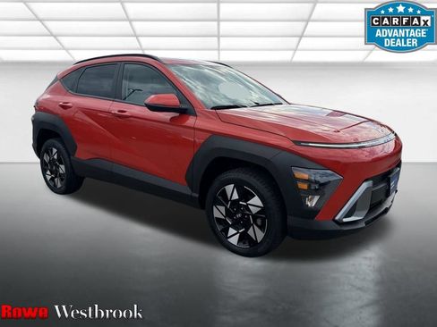 Certified 2025 Hyundai Kona SEL AWD/4WD image 1