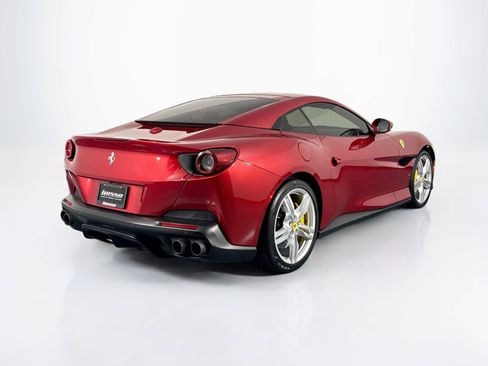 Used 2019 Ferrari Portofino RWD image 64