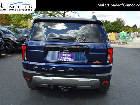 Certified 2026 Honda Passport TrailSport image 6