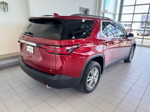 Used 2023 Chevrolet Traverse LT AWD/4WD image 40