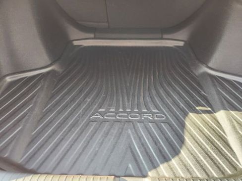 Used 2025 Honda Accord Sport image 32