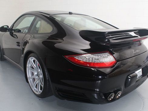 Used 2012 Porsche 911 Turbo image 14