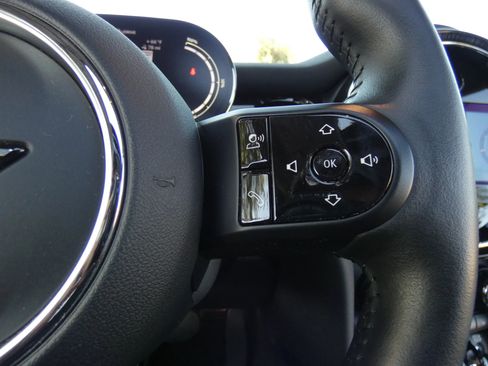 Used 2022 MINI Cooper SE image 62