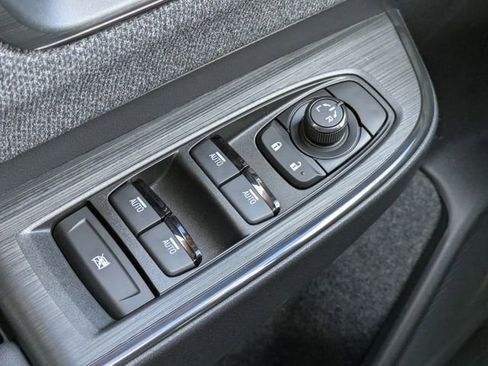 Used 2026 Subaru Outback Premium AWD/4WD image 18