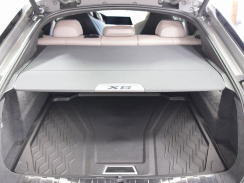 Used 2022 BMW X6 M w/ Competition Package image 24