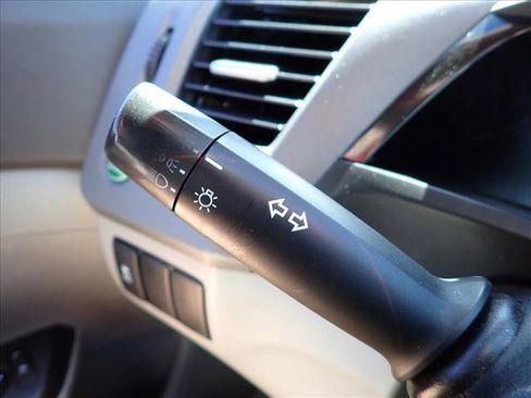 Used 2012 Honda Civic LX image 18