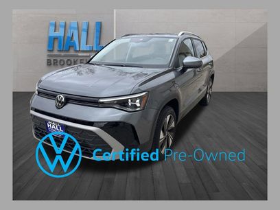 Certified 2025 Volkswagen Taos SE