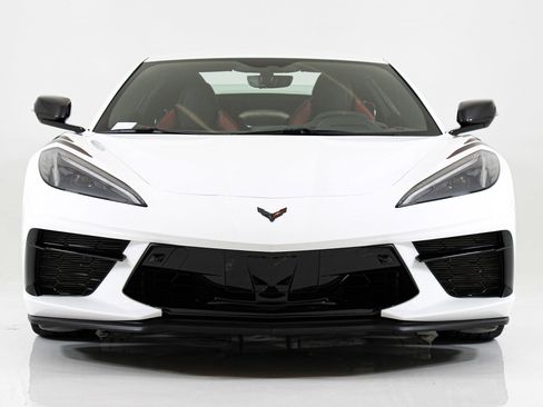 Used 2022 Chevrolet Corvette Stingray Premium Conv w/ Z51 Performance Package RWD image 17