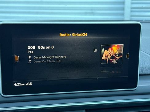 Used 2018 Audi A4 2.0T Premium Plus w/ Premium Plus Package AWD/4WD image 16