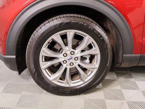 Used 2021 Ford Explorer XLT w/ Equipment Group 202A image 18