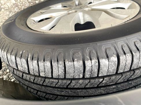 Used 2012 Honda CR-V EX-L image 9