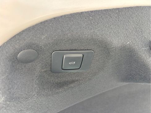 Used 2018 Lincoln MKZ Select w/ Select Plus Package FWD image 43
