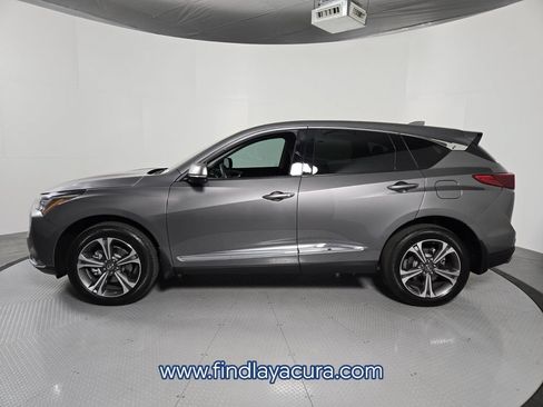 Used 2025 Acura RDX SH-AWD w/ Technology Package image 3