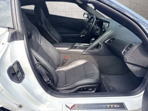 Used 2019 Chevrolet Corvette Grand Sport image 8