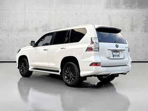 Used 2023 Lexus GX 460 Premium image 5