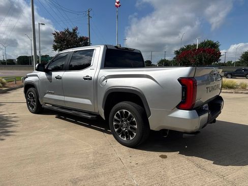 Used 2024 Toyota Tundra Limited w/ Power Package AWD/4WD image 4
