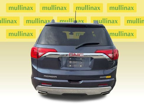 Used 2019 GMC Acadia Denali image 9