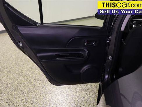 Used 2015 Toyota Prius C Three image 24