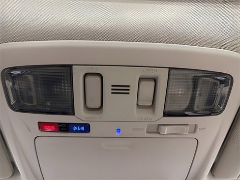 Used 2019 Subaru Outback 2.5i Limited image 26