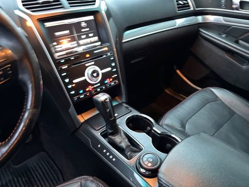 Used 2016 Ford Explorer Sport w/ Equipment Group 401A image 21